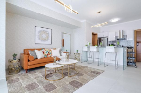 Cozy, Centric 1BR Condo, Pool